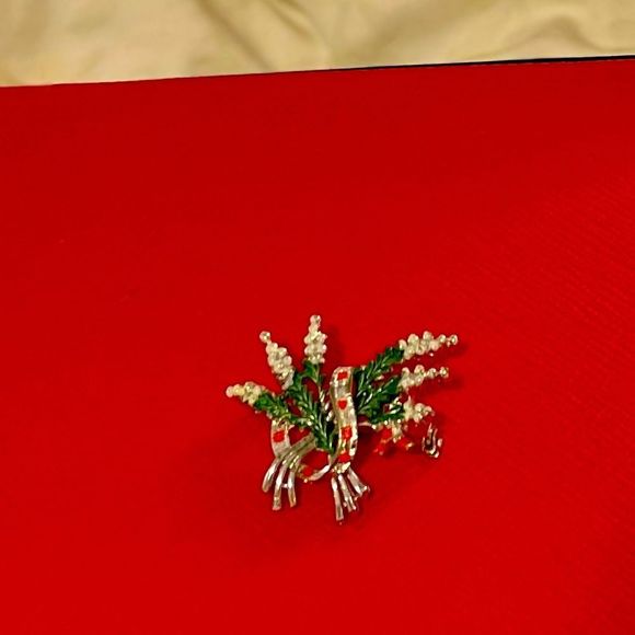 Vintage Hand Painted Enamel Scottish White Heather Brooch Signed ‘Exquisite’ - Picture 8 of 12